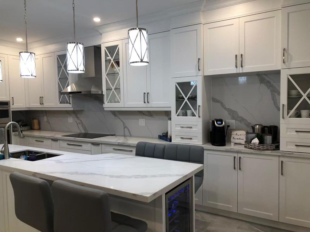 Dream Kitchen Cabinets Inc